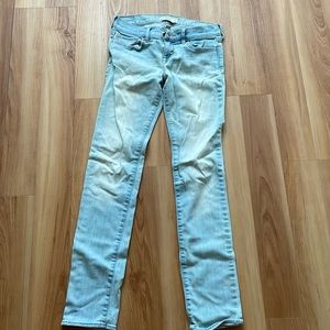 Abercrombie girls light denim skinny jeans - size 14